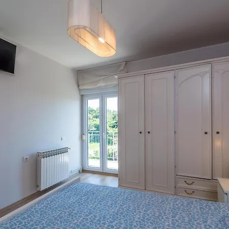 Suton Вилла Пула